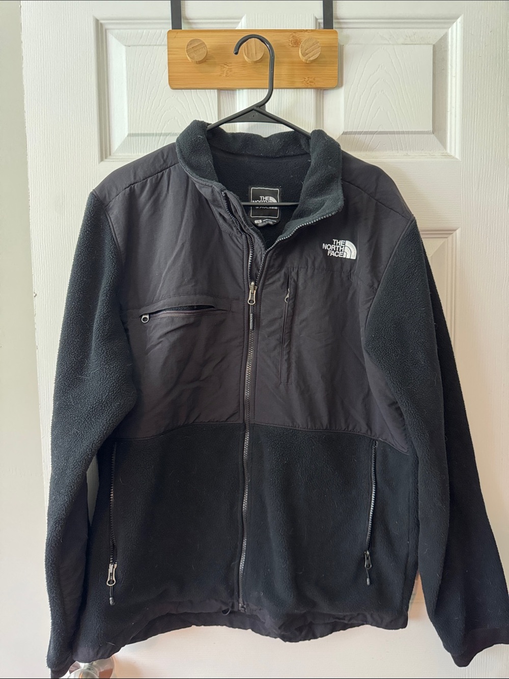 The North Face Black retro Denali jacket